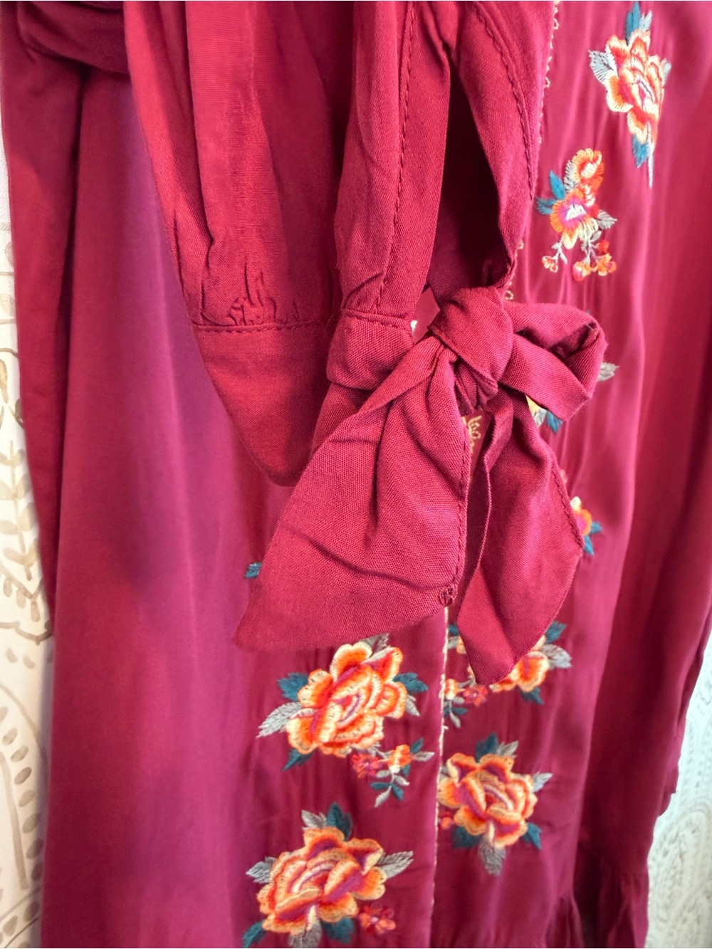 Umgee Embroidered Floral Boho Long Sleeve Dress NEW size Medium - Picture 4 of 10